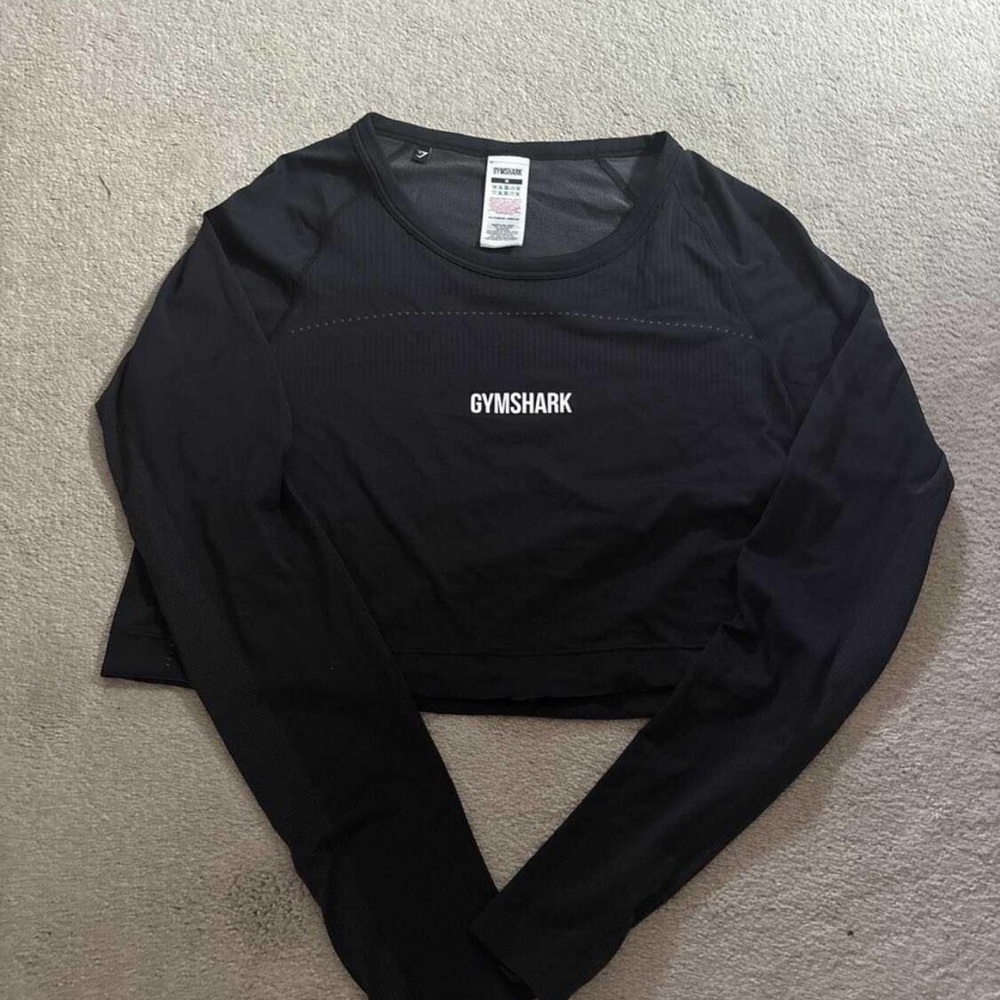 Gymshark Black Long Sleeve Crop Top